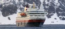 Espectacular Crucero por Noruega y sus fiordos Foto de la embarcación que realiza el crucero por los fiordos